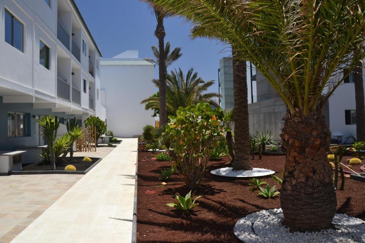La Perla De Sunset Beach Corralejo Exteriör bild